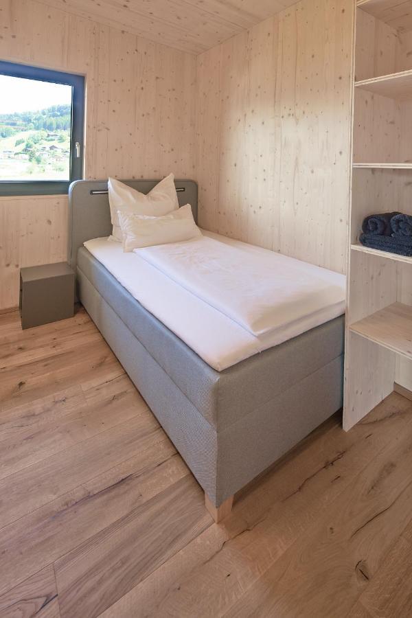 Black Forest Lodges - Gehobene Ferienwohnungen Mit Privatsaunas Tulfes Luaran gambar